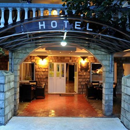 Hotel Evropa Podgorica Eksteriør bilde