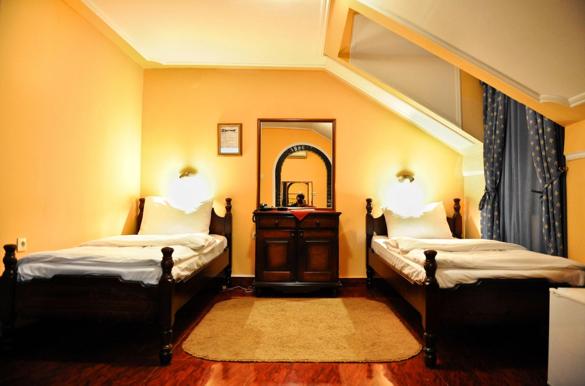 Hotel Evropa Podgorica Eksteriør bilde